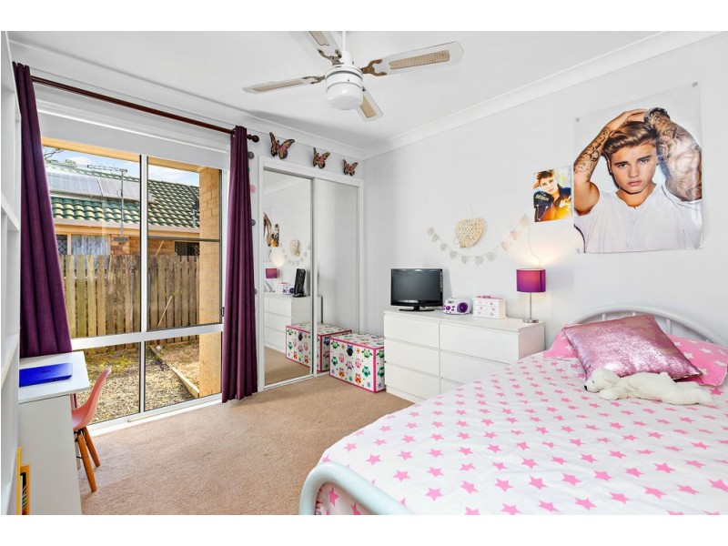13 Mountain Blue Drive, Kallangur QLD 4503