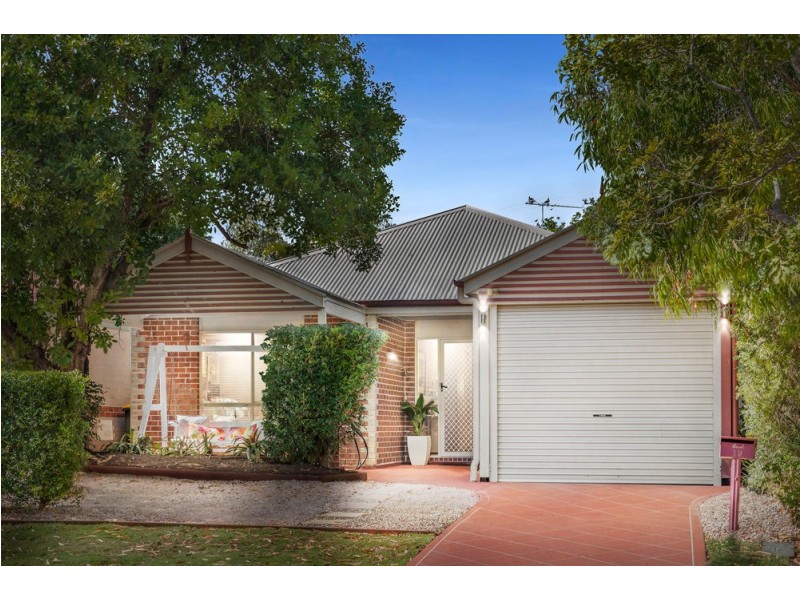 19 Southerden Drive, North Lakes QLD 4509