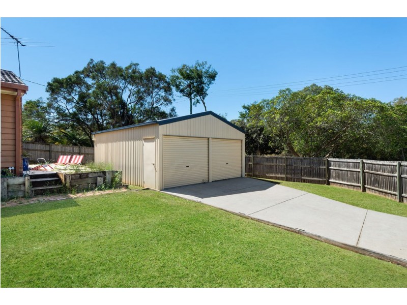 1 Ian Court, Kallangur QLD 4503