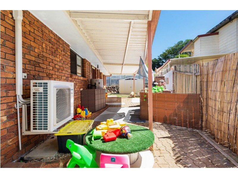 1 Ian Court, Kallangur QLD 4503