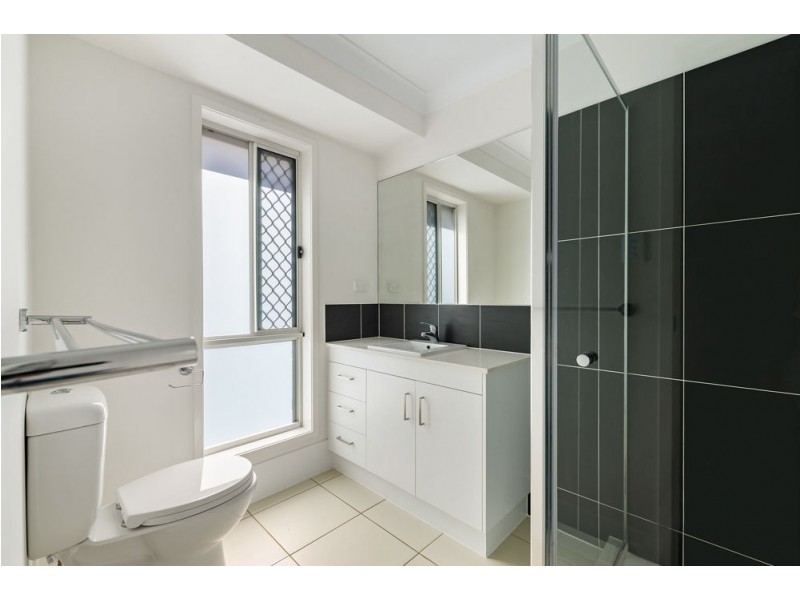 11 Hyperno Street, Kallangur QLD 4503