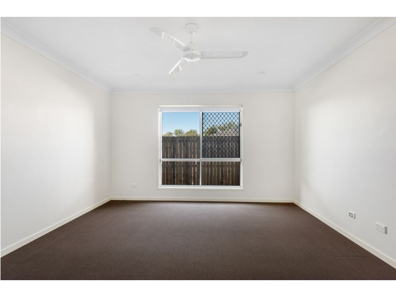 11 Hyperno Street, Kallangur QLD 4503