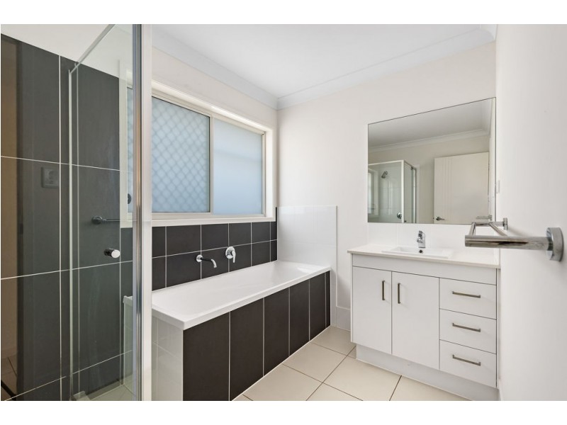 11 Hyperno Street, Kallangur QLD 4503
