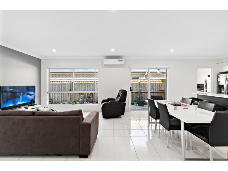 49 Campbell Drive, Mango Hill QLD 4509