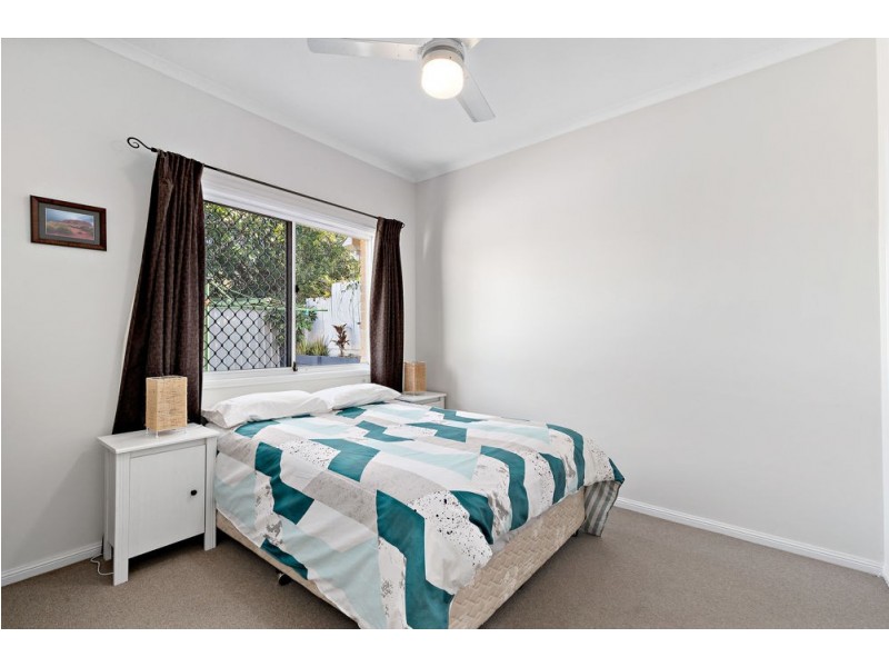 1 Goshawk Drive, Kallangur QLD 4503