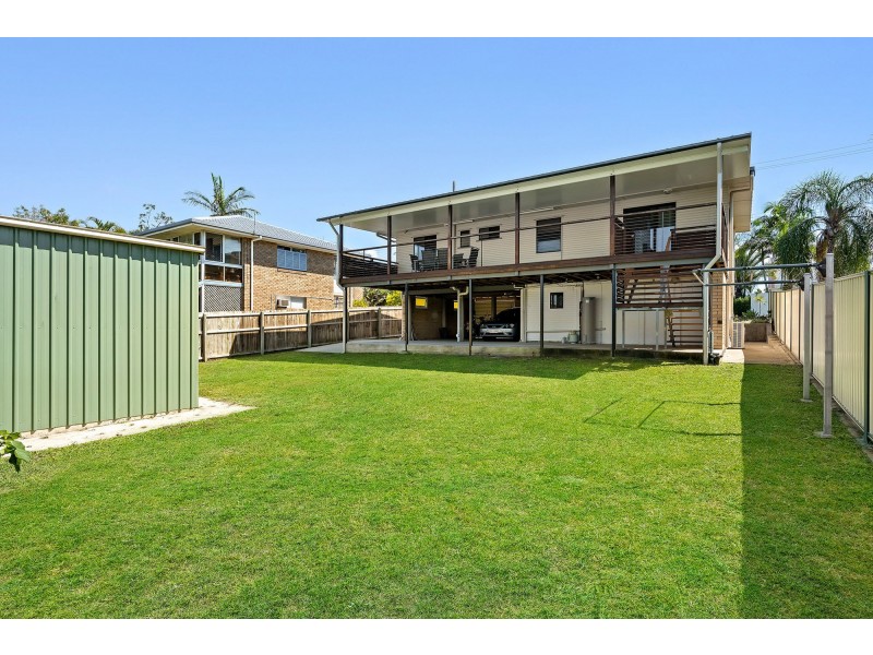 2 Windsor Street, Margate QLD 4019