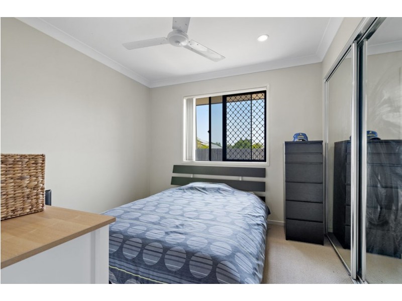 9 Melville Parade, North Lakes QLD 4509