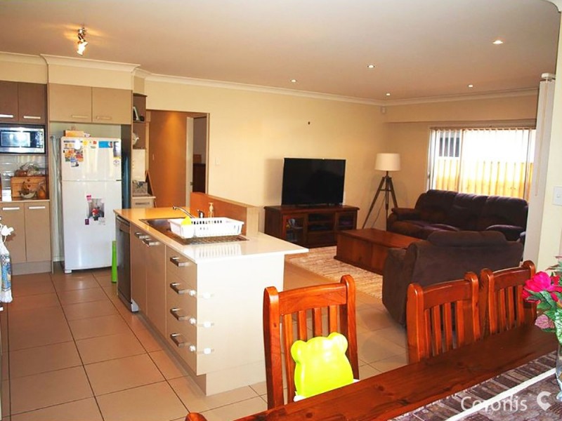 30 Lucas Street, Scarborough QLD 4020