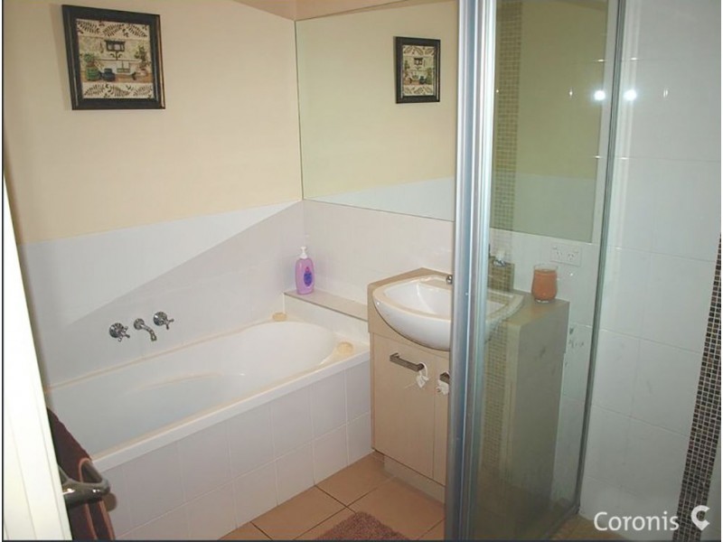 30 Lucas Street, Scarborough QLD 4020