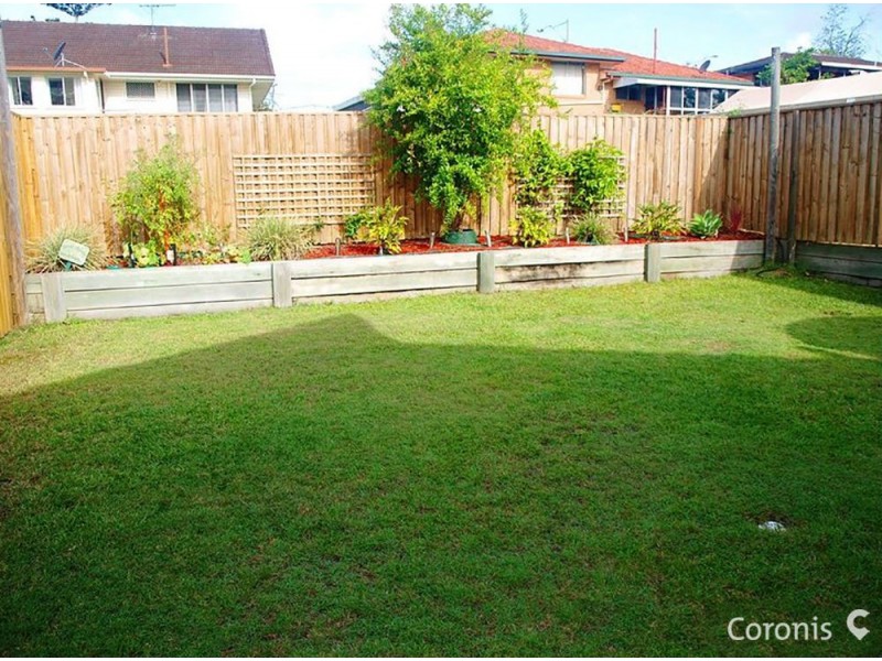 30 Lucas Street, Scarborough QLD 4020