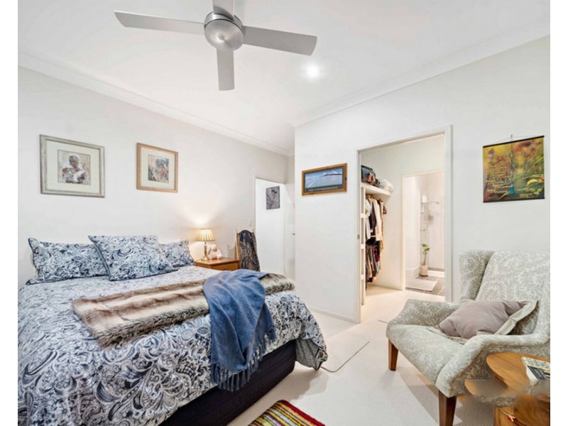 4/11 Georgina Street, Woody Point QLD 4019