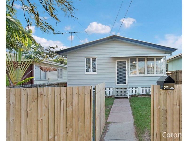 21 Livermore Street, Redcliffe QLD 4020