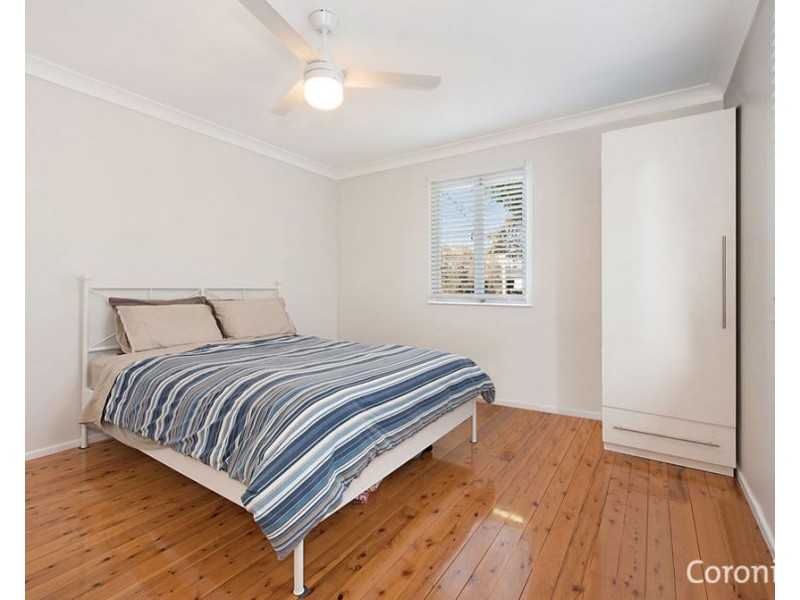 21 Livermore Street, Redcliffe QLD 4020