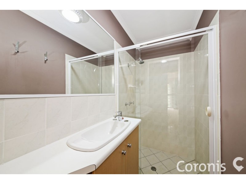 11 Dame Pattie Court, Newport QLD 4020