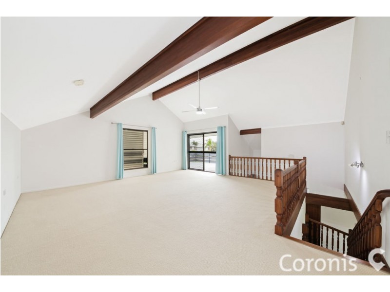 11 Dame Pattie Court, Newport QLD 4020