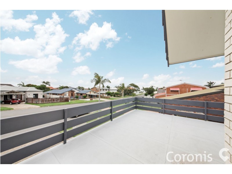 11 Dame Pattie Court, Newport QLD 4020