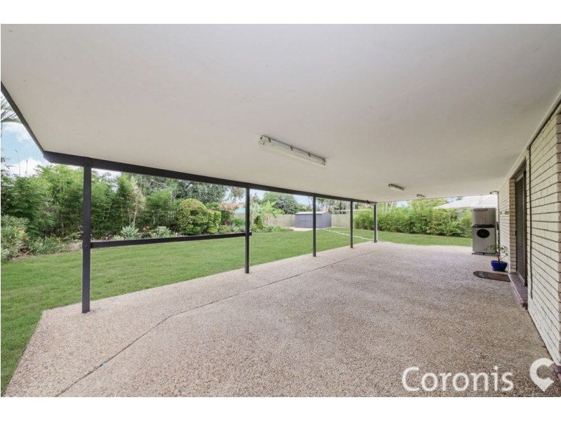 11 Dame Pattie Court, Newport QLD 4020