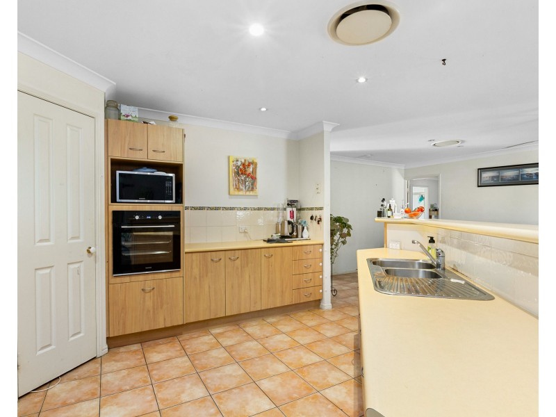 14 Bernays Court, Rothwell QLD 4022