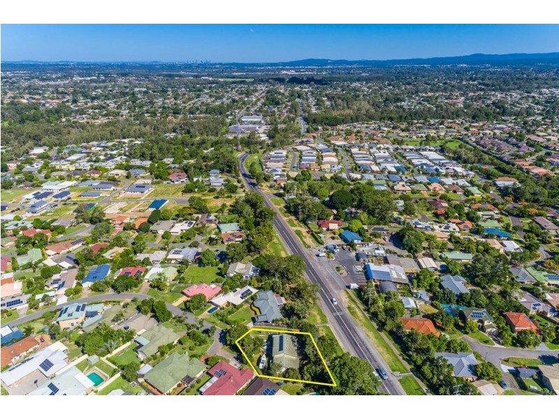 16 Forester Place, Kallangur QLD 4503