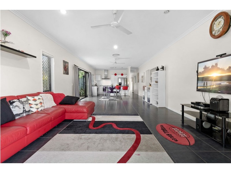 15 Freeman Street, North Lakes QLD 4509