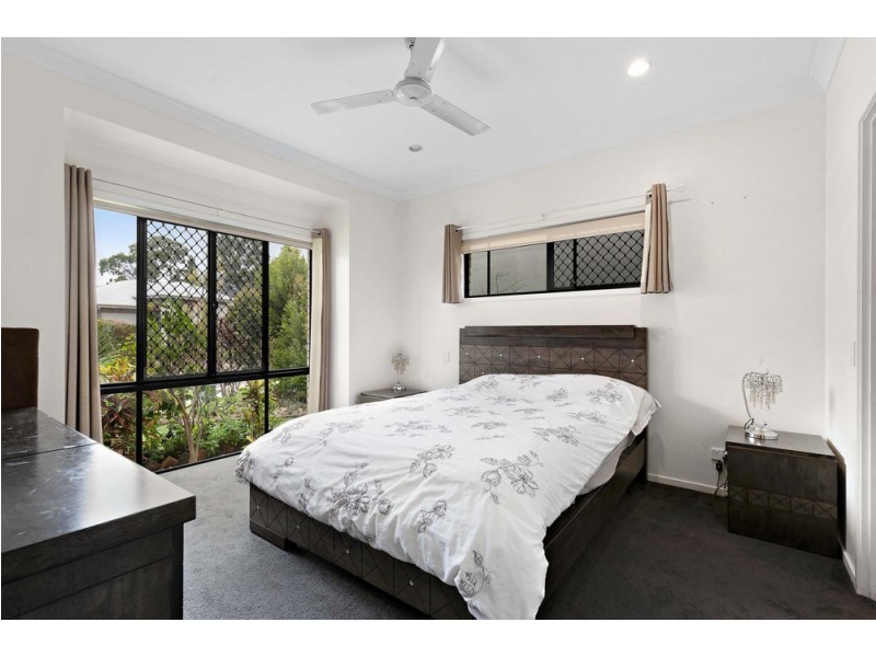 15 Freeman Street, North Lakes QLD 4509