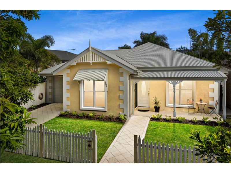 4 Tamarind Street, North Lakes QLD 4509