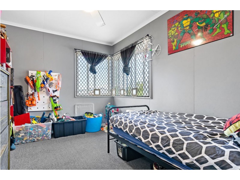 17 Hurrell Street, Clontarf QLD 4019