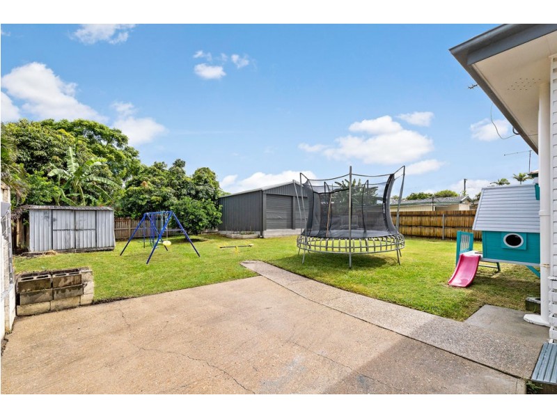 17 Hurrell Street, Clontarf QLD 4019