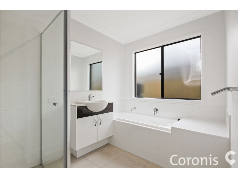 8 Coutts Drive, Burpengary QLD 4505