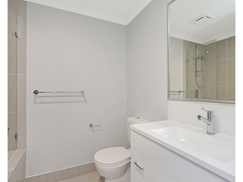 1/24 Riviera Street, Burpengary QLD 4505