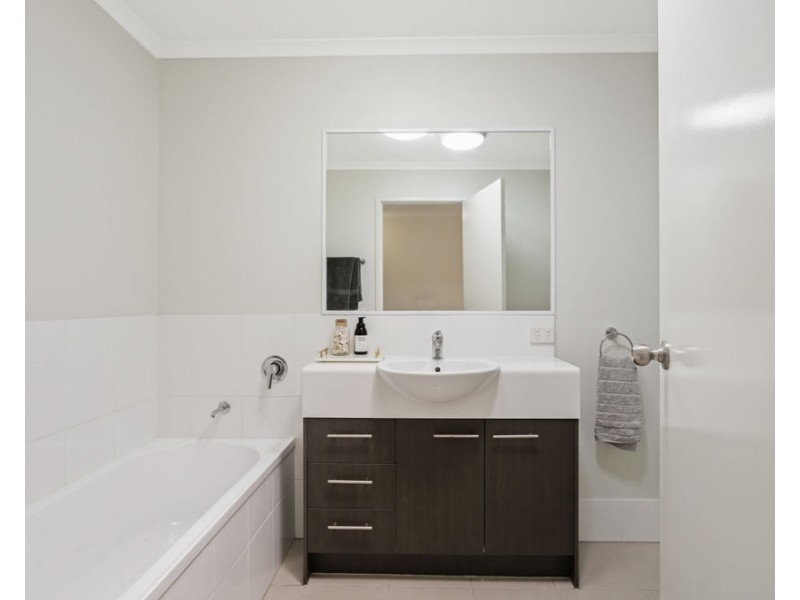 17/28-36 Oakey Flat Road, Morayfield QLD 4506