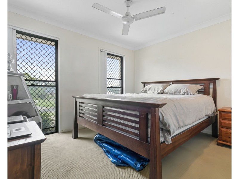 6 Crestwood Court, Kurwongbah QLD 4503