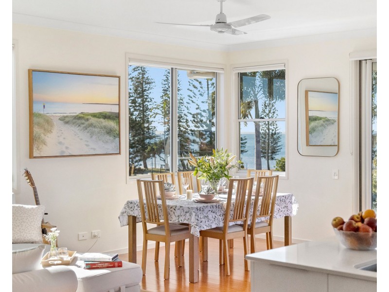 3 Marine Parade, Redcliffe QLD 4020