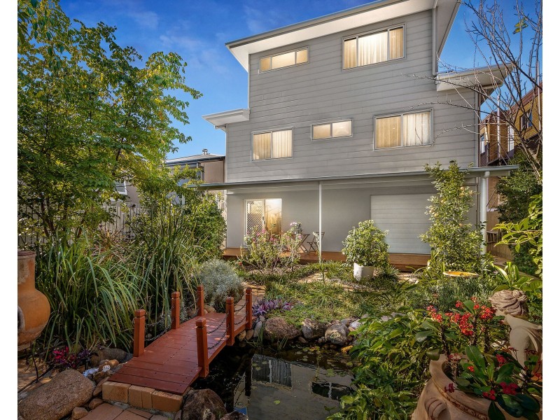 3 Marine Parade, Redcliffe QLD 4020