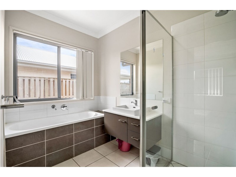 9 Japoon Street, North Lakes QLD 4509