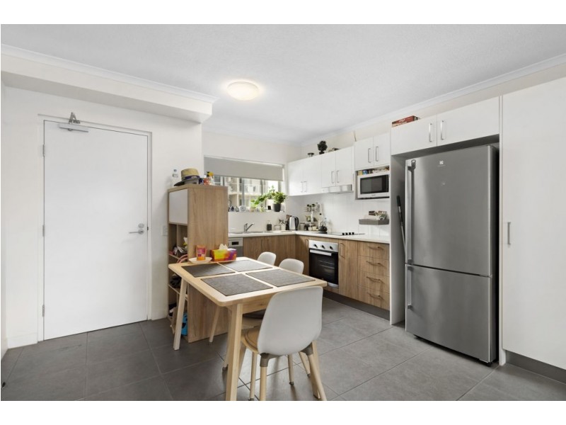 211/27 Webster Rd, Deception Bay QLD 4508