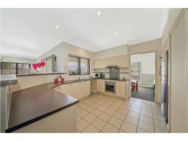 48 Michael Avenue, Morayfield QLD 4506