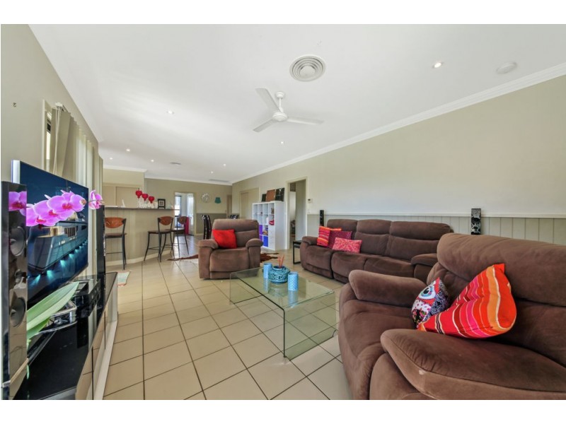 48 Michael Avenue, Morayfield QLD 4506