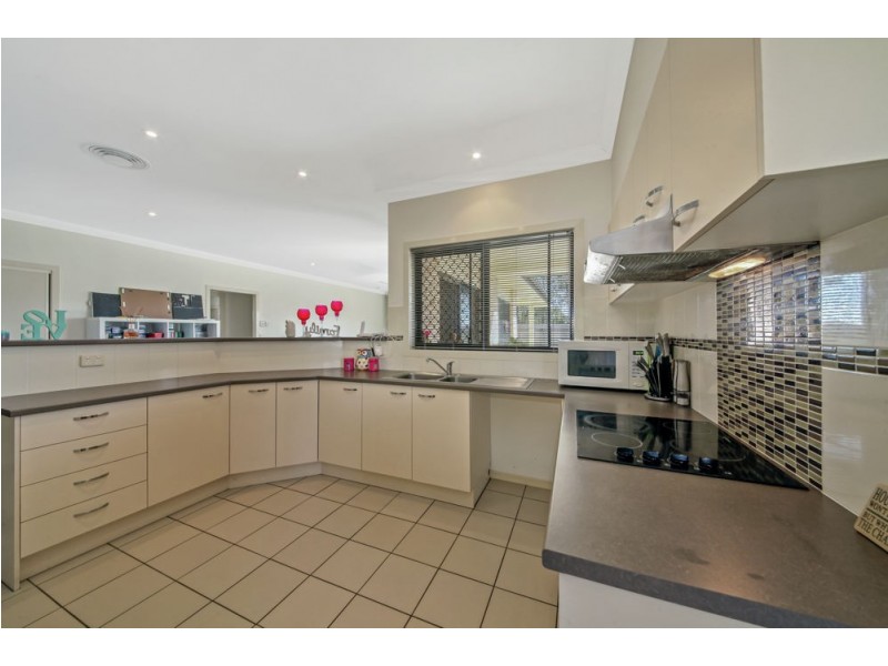 48 Michael Avenue, Morayfield QLD 4506