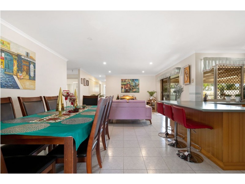 24 Duyvestyn Terrace, Murrumba Downs QLD 4503