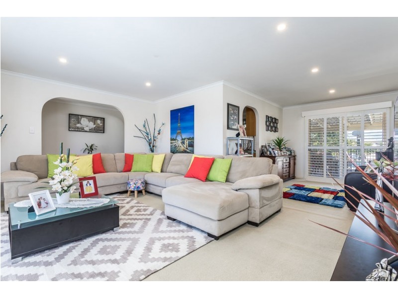 24 Duyvestyn Terrace, Murrumba Downs QLD 4503