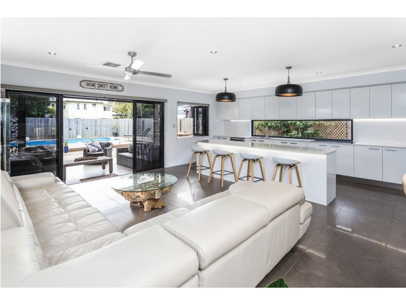 23 Blackwood Road, Margate QLD 4019