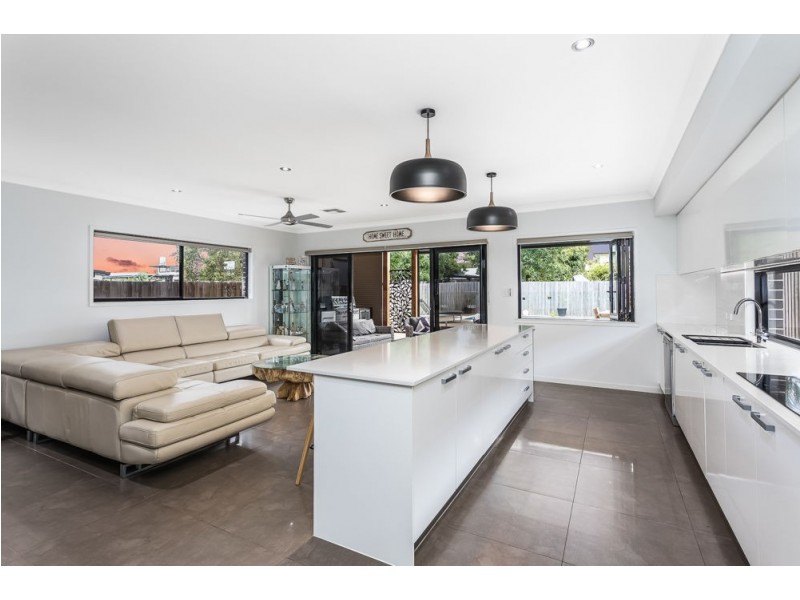 23 Blackwood Road, Margate QLD 4019