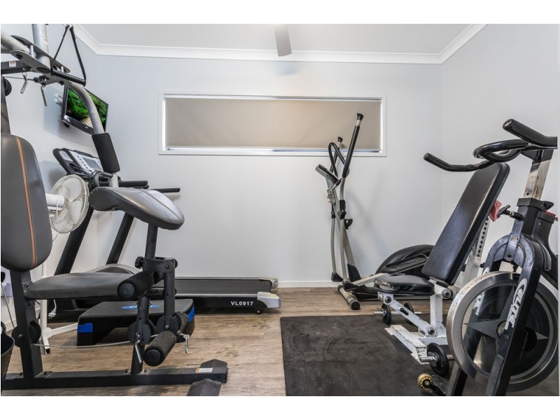 23 Blackwood Road, Margate QLD 4019