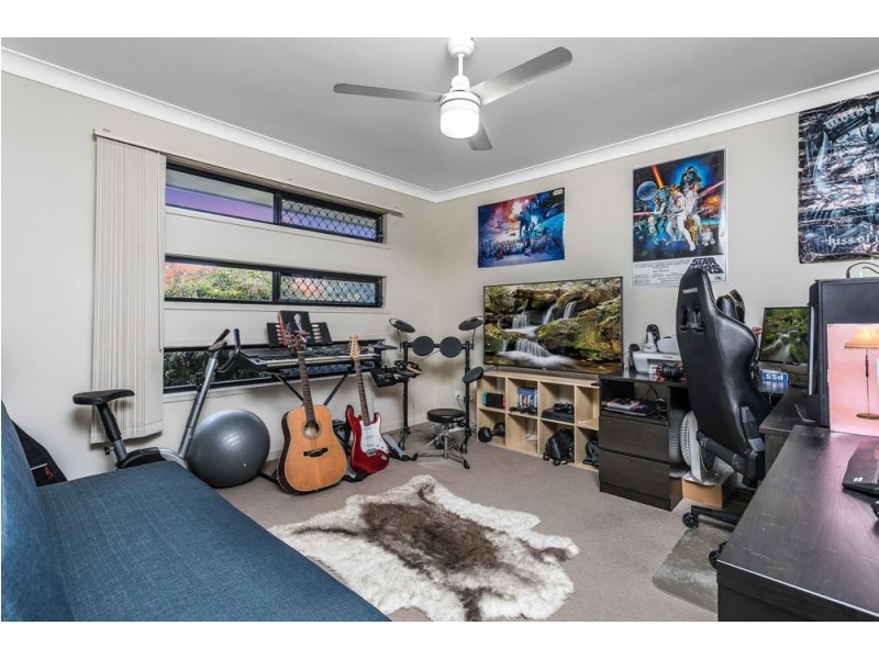 11 Tahr Place, Dakabin QLD 4503