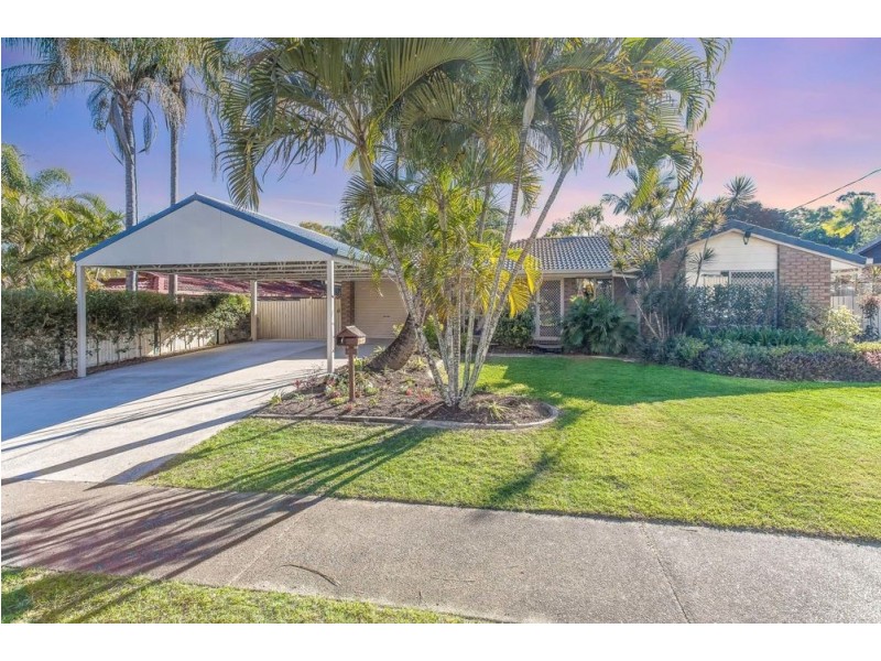 81 Rue Montaigne, Petrie QLD 4502