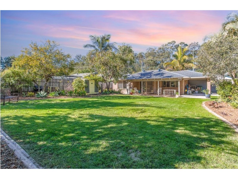 81 Rue Montaigne, Petrie QLD 4502