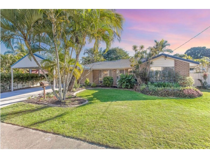 81 Rue Montaigne, Petrie QLD 4502