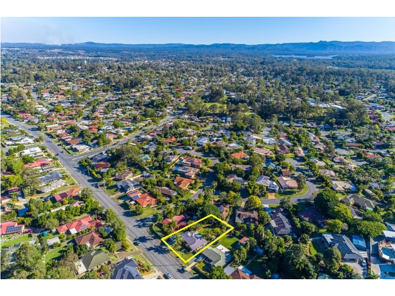 81 Rue Montaigne, Petrie QLD 4502