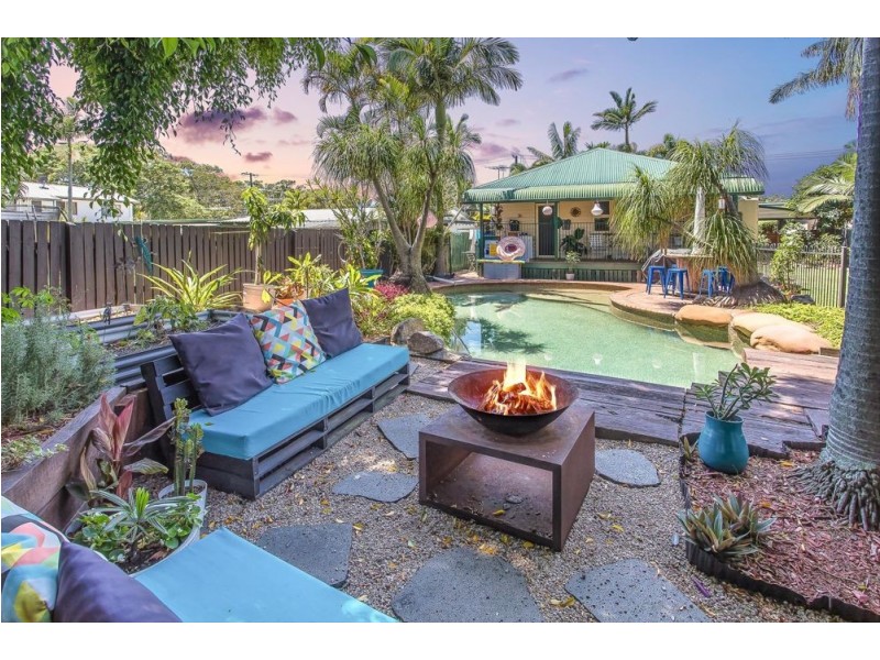 19 Roma Street, Scarborough QLD 4020